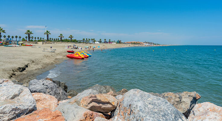 Plage &agrave; proximit&eacute; du camping &agrave; Sainte-Marie-la-Mer